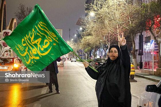 گزارش تصویری | واکنش مردم مشهد به خبر انتخاب آیت‌الله سیدمجتبی خامنه‌ای به عنوان سومین رهبر انقلاب اسلامی ایران - ۲