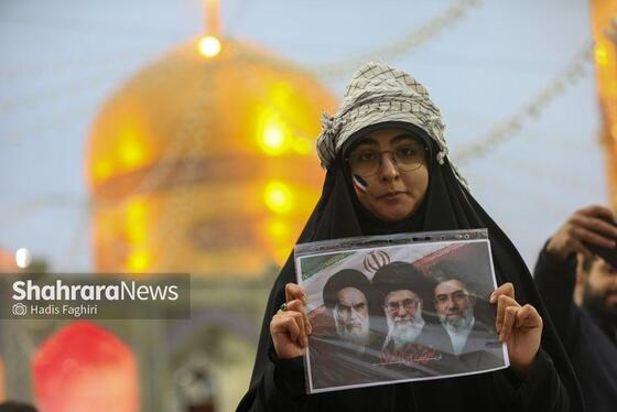 گزارش تصویری | بیعت مردم مشهد با رهبر معظم انقلاب اسلامی در حرم مطهر رضوی