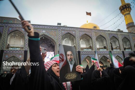 گزارش تصویری | بیعت مردم مشهد با رهبر معظم انقلاب اسلامی در حرم مطهر رضوی