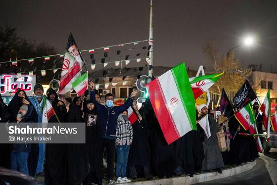 گزارش تصویری | حضور پرشور مردم مشهد در خون‌خواهی امام شهید و بیعت با سومین رهبر انقلاب اسلامی (دوشنبه ۱۸ اسفند)