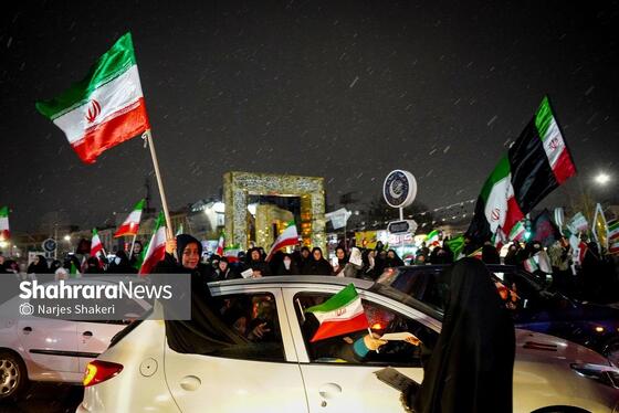 گزارش تصویری | حضور پرشور مردم مشهد در خون‌خواهی امام شهید و بیعت با سومین رهبر انقلاب اسلامی (دوشنبه ۱۸ اسفند)