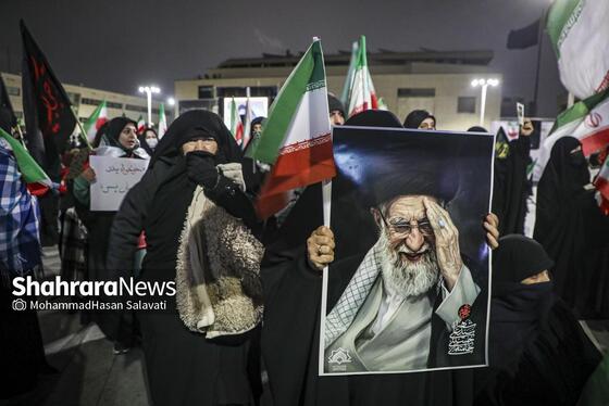 گزارش تصویری | حضور پرشور مردم در خیابان های مشهد و بیعت با سومین رهبر انقلاب اسلامی - ۲ (دوشنبه ۱۸ اسفند)