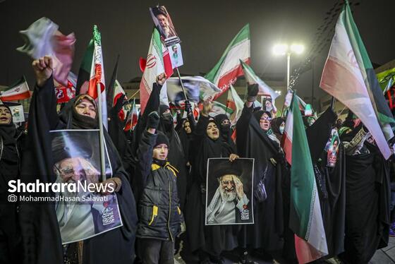 گزارش تصویری | حضور پرشور مردم در خیابان های مشهد و بیعت با سومین رهبر انقلاب اسلامی - ۲ (دوشنبه ۱۸ اسفند)