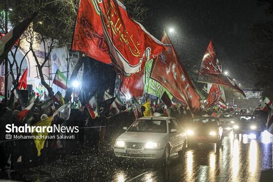 گزارش تصویری | حضور پرشور مردم در خیابان های مشهد و بیعت با سومین رهبر انقلاب اسلامی - ۲ (دوشنبه ۱۸ اسفند)