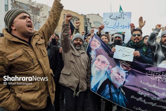 گزارش تصویری | تجمع مهاجران افغانستانی در محکومت جنایت آمریکا و رژیم صهیونیستی مقابل دفتر سازمان ملل در مشهد
