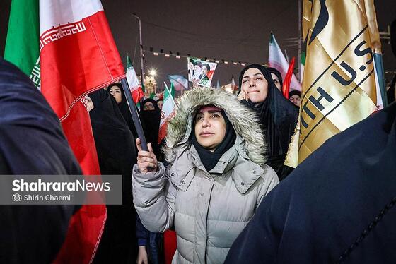 گزارش تصویری | لبیک به ندای رهبر معظم انقلاب بر حضور پرشور مردم در خیابان‌های مشهد