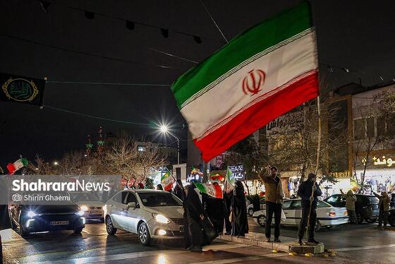 گزارش تصویری | لبیک به ندای رهبر معظم انقلاب بر حضور پرشور مردم در خیابان‌های مشهد