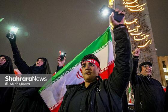 گزارش تصویری | لبیک به ندای رهبر معظم انقلاب بر حضور پرشور مردم در خیابان‌های مشهد