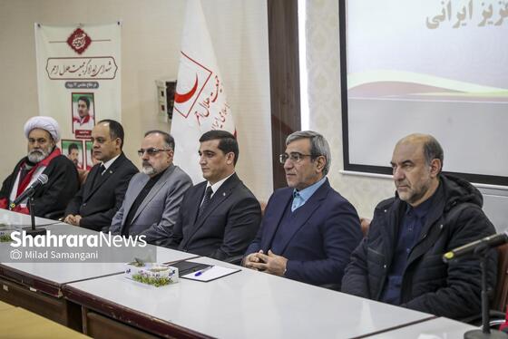 گزارش تصویری |  مراسم اهدای ۴ تریلی اقلام بهداشتی و دارویی دولت ترکمنستان به کودکان آسیب دیده از جنگ ایران