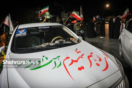 گزارش تصویری | شانزدهمین شب حضور مردم مشهد در خیابان‌های مشهد