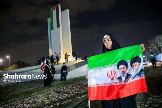 گزارش تصویری | شانزدهمین شب حضور مردم مشهد در خیابان‌های مشهد