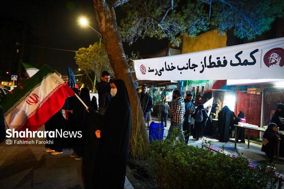 گزارش تصویری | برگزاری «یادواره‌ شهدای میناب» توسط دانش‌آموزان دبستان امام‌حسن(ع) در مشهد