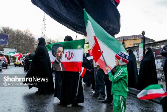 گزارش تصویری | حضور زودهنگام مردم مشهد در خیابان‌ها (۲۶ اسفند ۱۴۰۴)