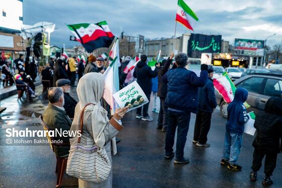 گزارش تصویری | حضور زودهنگام مردم مشهد در خیابان‌ها (۲۶ اسفند ۱۴۰۴)