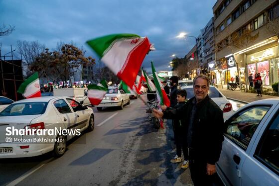 گزارش تصویری | حضور زودهنگام مردم مشهد در خیابان‌ها (۲۶ اسفند ۱۴۰۴)