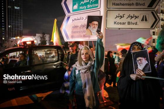 گزارش تصویری | خروش مردم انقلابی مشهد در آخرین چهارشنبه سال ۱۴۰۴ در میدان هفت‌تیر