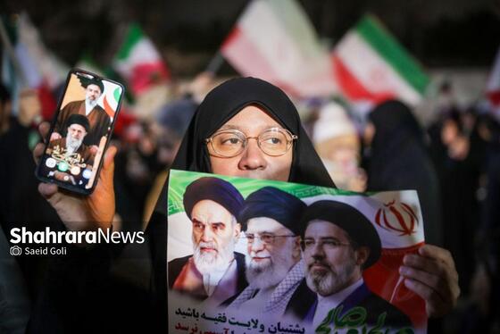 گزارش تصویری | خروش مردم انقلابی مشهد در آخرین چهارشنبه سال ۱۴۰۴ در میدان هفت‌تیر