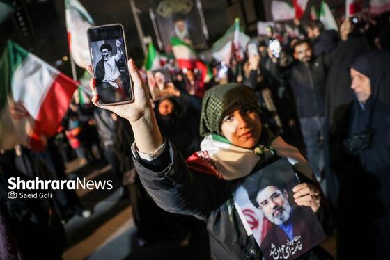 گزارش تصویری | خروش مردم انقلابی مشهد در آخرین چهارشنبه سال ۱۴۰۴ در میدان هفت‌تیر