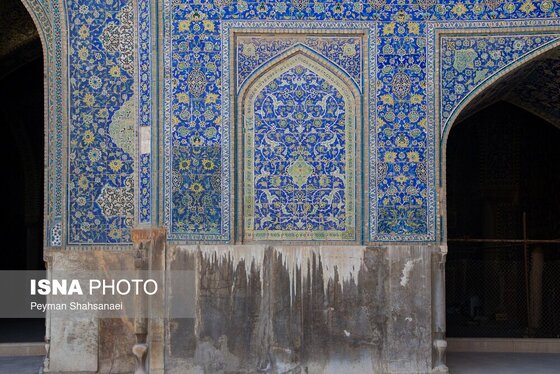 گزارش تصویری | خسارات ناشی از تجاوز هوایی آمریکایی صهیونی به مسجد امام اصفهان