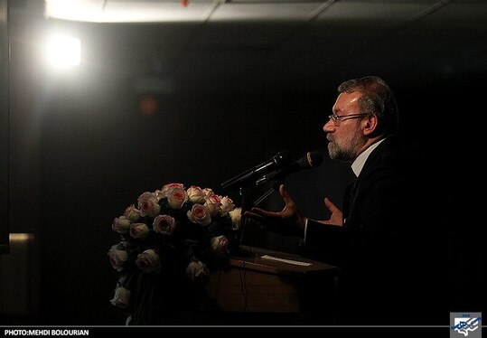 شهید علی لاریجانی در آینه اخبار شهرآرانیوز + عکس