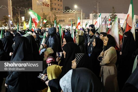 گزارش تصویری | هجدهمین شب حضور مردم مشهد در خیابان‌های شهر