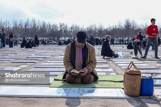 گزارش تصویری | زیارت اهل قبور در آخرین پنجشنبه سال