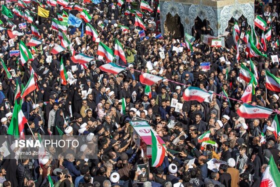 گزارش تصویری | تشییع پیکر شهید «علی لاریجانی» و «مرتضی لاریجانی» - قم