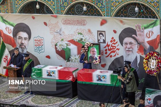 گزارش تصویری | تشییع پیکر شهید «علی لاریجانی» و «مرتضی لاریجانی» - قم