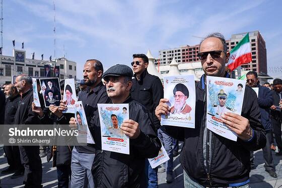 گزارش تصویری | تشییع پیکر مطهر ۶ شهید ناوهای دنا و جماران در مشهد