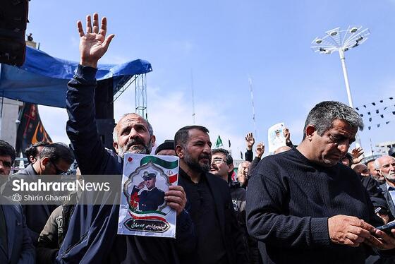 گزارش تصویری | تشییع پیکر مطهر ۶ شهید ناوهای دنا و جماران در مشهد