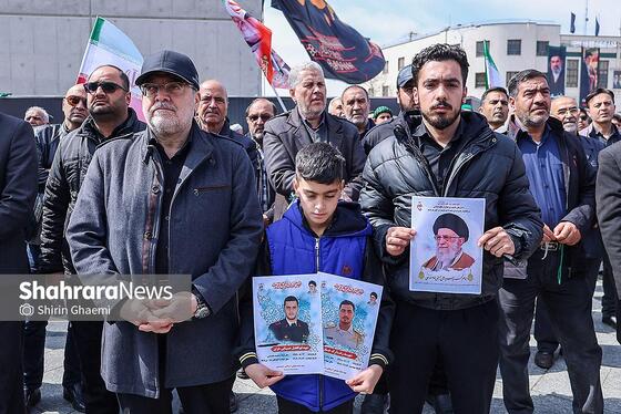 گزارش تصویری | تشییع پیکر مطهر ۶ شهید ناوهای دنا و جماران در مشهد