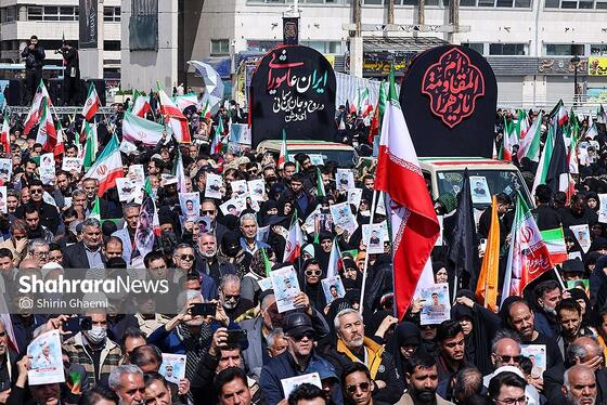 گزارش تصویری | تشییع پیکر مطهر ۶ شهید ناوهای دنا و جماران در مشهد