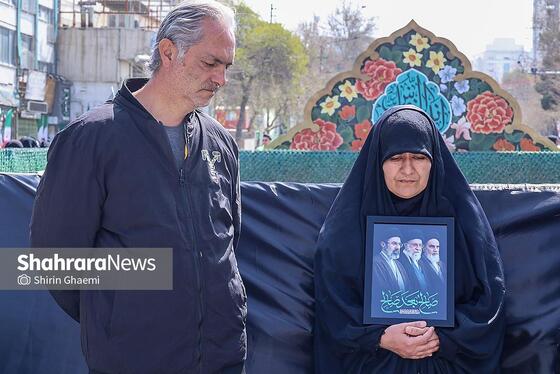 گزارش تصویری | تشییع پیکر مطهر ۶ شهید ناوهای دنا و جماران در مشهد