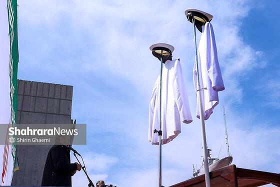 گزارش تصویری | تشییع پیکر مطهر ۶ شهید ناوهای دنا و جماران در مشهد