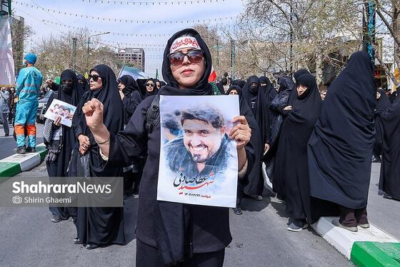 گزارش تصویری | تشییع پیکر مطهر ۶ شهید ناوهای دنا و جماران در مشهد