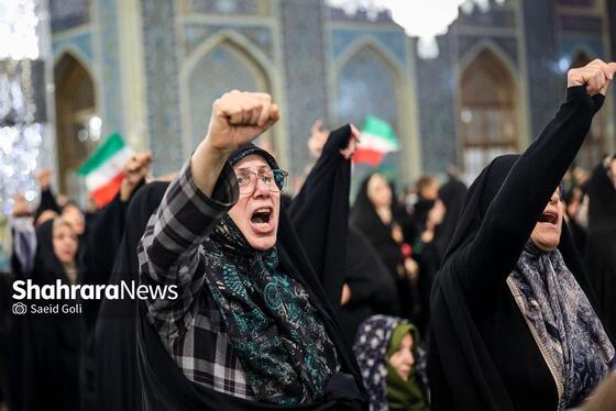 گزارش تصویری | تحویل سال نو با حضور پرشور مردم در حرم مطهر رضوی