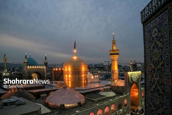 گزارش تصویری | تحویل سال نو با حضور پرشور مردم در حرم مطهر رضوی