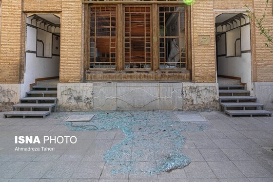 گزارش تصویری | خسارات ناشی از تجاوز هوایی آمریکایی صهیونی به عمارت تاریخی رکیب‌خانه اصفهان