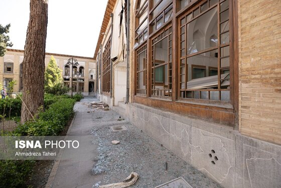 گزارش تصویری | خسارات ناشی از تجاوز هوایی آمریکایی صهیونی به عمارت تاریخی رکیب‌خانه اصفهان