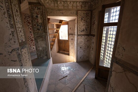 گزارش تصویری | خسارات ناشی از تجاوز هوایی آمریکایی صهیونی به عمارت تاریخی رکیب‌خانه اصفهان