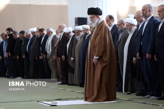 آن یار سفر کرده | اقامه نماز عید سعید فطر به امامت مقام معظم رهبری (۱۱ فروردین ۱۴۰۴)