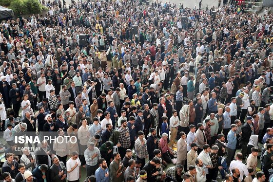 آن یار سفر کرده | اقامه نماز عید سعید فطر به امامت مقام معظم رهبری (۱۱ فروردین ۱۴۰۴)