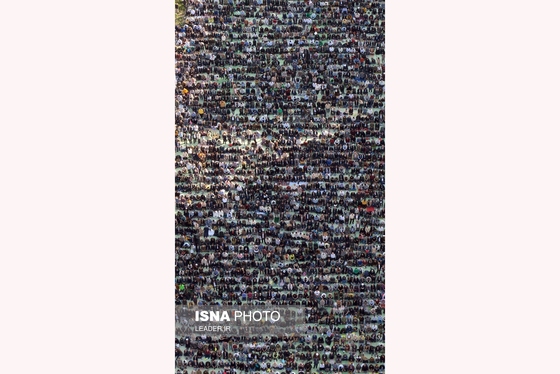 آن یار سفر کرده | اقامه نماز عید سعید فطر به امامت مقام معظم رهبری (۱۱ فروردین ۱۴۰۴)