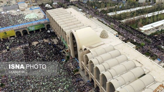 آن یار سفر کرده | اقامه نماز عید سعید فطر به امامت مقام معظم رهبری (۱۱ فروردین ۱۴۰۴)