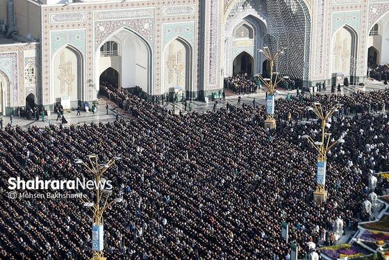 گزارش تصویری | اقامه نماز عید فطر در حرم مطهر امام رضا (ع)