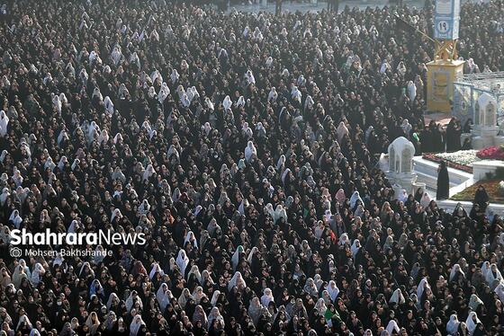 گزارش تصویری | اقامه نماز عید فطر در حرم مطهر امام رضا (ع)