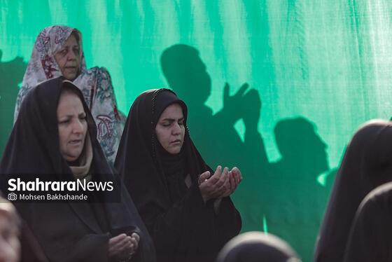 گزارش تصویری | اقامه نماز عید فطر در حرم مطهر امام رضا (ع)