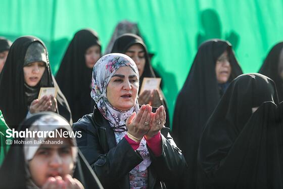 گزارش تصویری | اقامه نماز عید فطر در حرم مطهر امام رضا (ع)