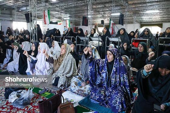 گزارش تصویری | اقامه نماز عید فطر در آرامستان بهشت رضا (ع) مشهد