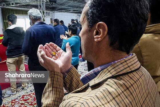 گزارش تصویری | اقامه نماز عید فطر در آرامستان بهشت رضا (ع) مشهد